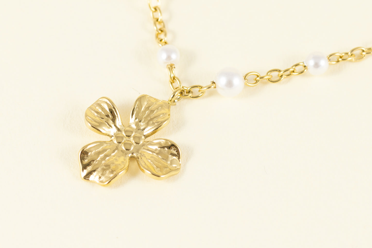 Collier Flora